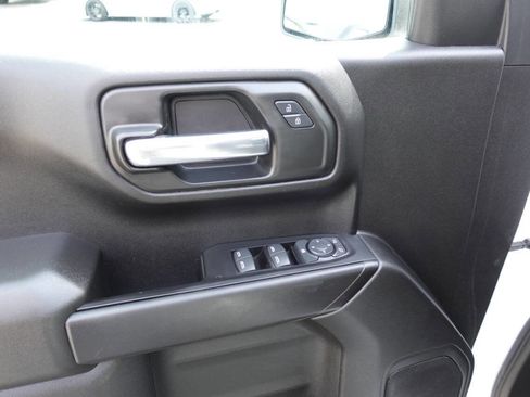 Used 2023 GMC Sierra 1500 Pro w/ Graphite Edition AWD/4WD image 18