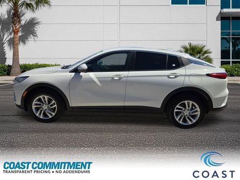 Certified 2024 Buick Envista Sport Touring w/ Convenience I Package FWD image 9