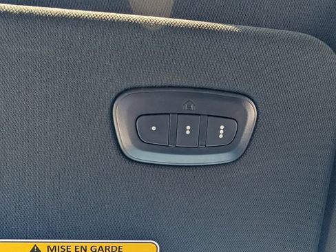 Used 2023 Jeep Wagoneer Series II AWD/4WD image 12