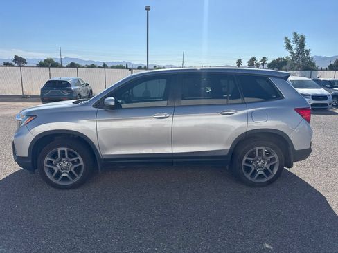 Used 2023 Honda Passport EX-L image 2
