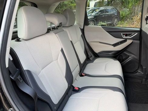Used 2020 Subaru Forester Premium w/ Popular Package #1 AWD/4WD image 17