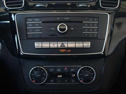 Used 2018 Mercedes-Benz GLE 350 image 16