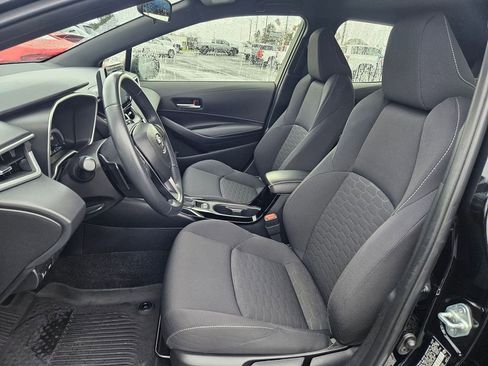 Used 2022 Toyota Corolla Hatchback image 14