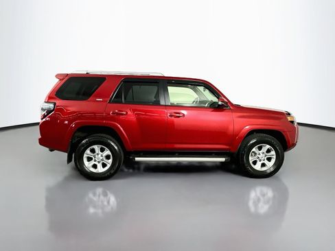 Used 2016 Toyota 4Runner 4WD image 8