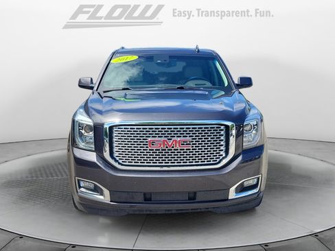 Used 2017 GMC Yukon XL Denali w/ Open Road Package AWD/4WD image 3