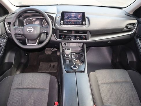 Certified 2025 Nissan Rogue SV AWD/4WD image 14