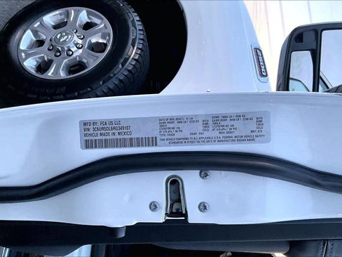 Used 2024 RAM 2500 Big Horn image 21