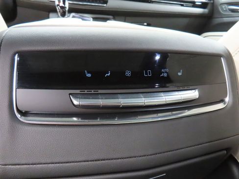 Used 2022 Cadillac Escalade ESV Sport w/ Touring Package AWD/4WD image 14