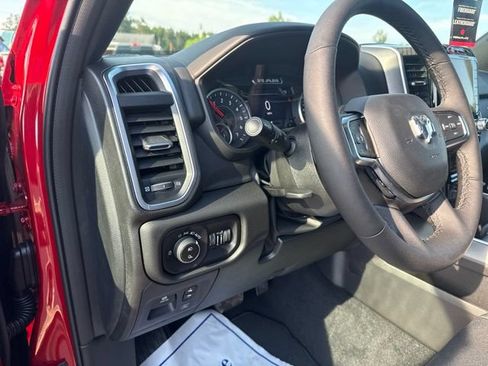 New 2026 RAM 1500 Big Horn AWD/4WD image 15