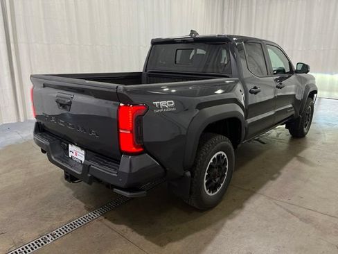 New 2026 Toyota Tacoma TRD Off-Road w/ TRD Off Road Premium Package AWD/4WD image 3