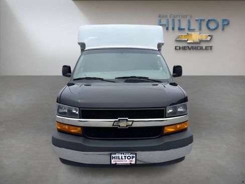 Used 2020 Chevrolet Express 3500 w/ Power Convenience Package RWD image 13