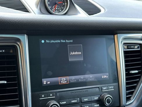 Used 2018 Porsche Macan S AWD/4WD image 22