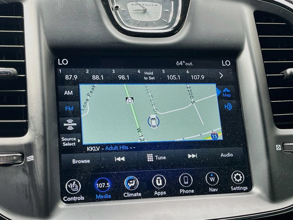 Used 2021 Chrysler 300 S RWD image 13