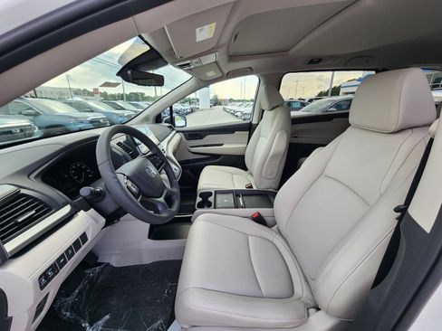 New 2026 Honda Odyssey EX-L image 10