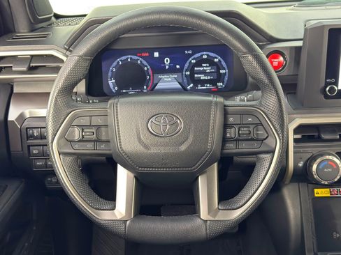Used 2024 Toyota Tacoma TRD Off-Road w/ TRD Off Road Upgrade Package AWD/4WD image 20