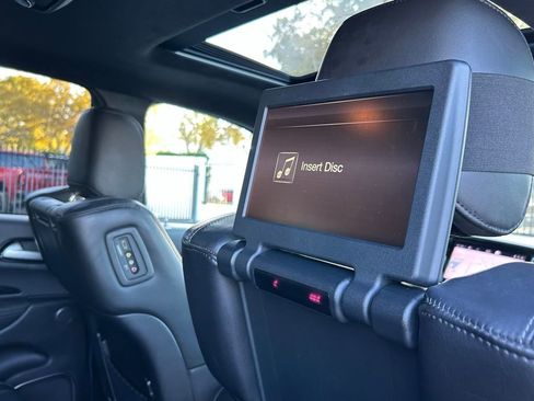 Used 2021 Dodge Durango Citadel w/ Premium Entertainment Group image 44