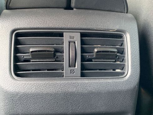 Used 2025 Nissan Rogue SV image 24