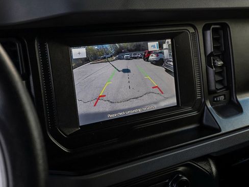 Used 2022 Ford Bronco Big Bend image 20