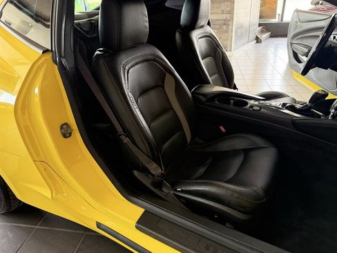 Used 2017 Chevrolet Camaro LT RWD image 24