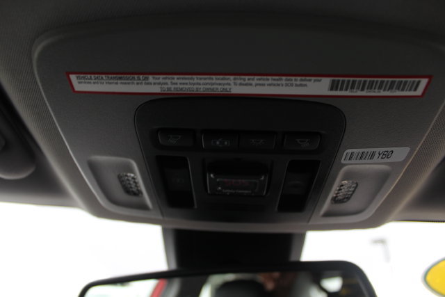 Used 2019 Toyota Camry XSE FWD image 45