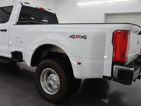 Used 2025 Ford F350 XL w/ XL Driver Assist Package AWD/4WD image 30