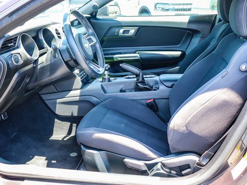 Certified 2023 Ford Mustang Coupe RWD image 18