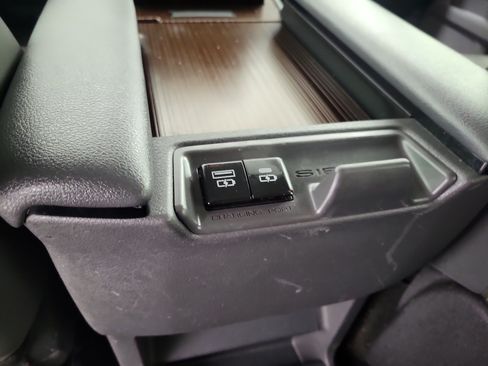Used 2022 Toyota Sienna LE FWD image 15