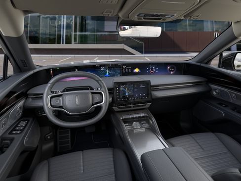 New 2026 Lincoln Nautilus Reserve AWD/4WD image 9
