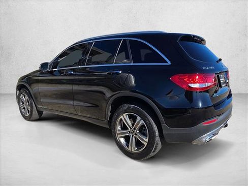 Used 2018 Mercedes-Benz GLC 300 4MATIC image 8