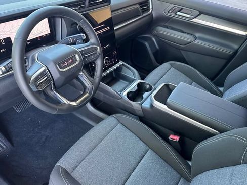 Used 2026 GMC Terrain Elevation w/ Black Edition FWD image 10