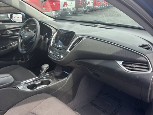 Used 2024 Chevrolet Malibu LT FWD image 23
