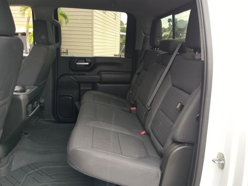 Used 2023 Chevrolet Silverado 2500 LT w/ Convenience Package image 17