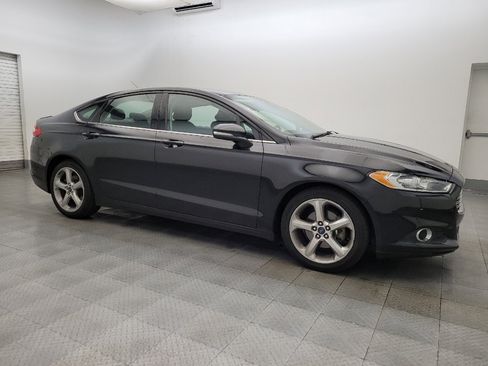 Used 2015 Ford Fusion SE w/ Equipment Group 201A image 11