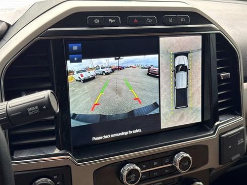 Used 2022 Ford F250 Lariat w/ Lariat Value Package image 31