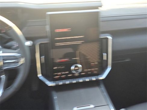 New 2026 GMC Acadia Denali w/ Super Cruise Package image 15