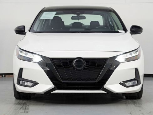 Used 2023 Nissan Sentra SR w/ Midnight Edition Package image 6