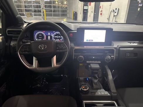 Used 2024 Toyota Tacoma TRD Off-Road w/ TRD Off Road Upgrade Package image 31