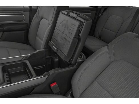 Used 2020 RAM 1500 Big Horn AWD/4WD image 9