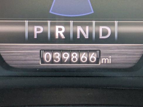 Used 2023 RAM 1500 Laramie image 23