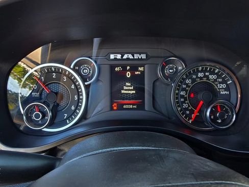 Certified 2025 RAM 1500 Big Horn AWD/4WD image 12