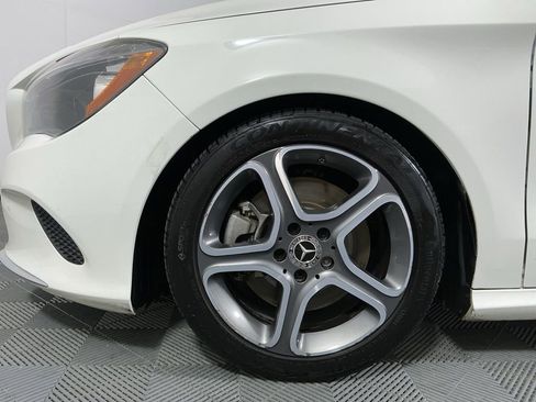 Used 2018 Mercedes-Benz CLA 250 image 8