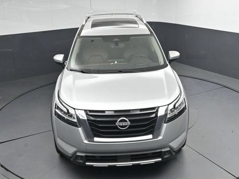 Certified 2023 Nissan Pathfinder Platinum w/ Cargo Package AWD/4WD image 35