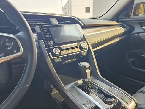 Used 2019 Honda Civic EX-L image 31