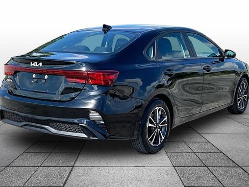Used 2024 Kia Forte LXS FWD image 10