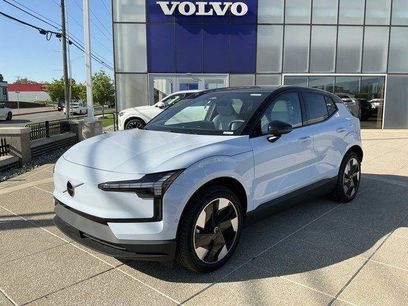 New 2026 Volvo EX30 Ultra w/ Climate Package