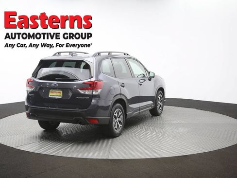 Used 2022 Subaru Forester Premium AWD/4WD image 43