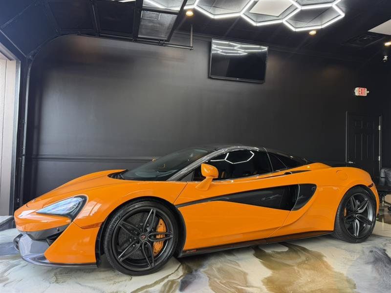 Used 2018 McLaren 570S Spider RWD image 67