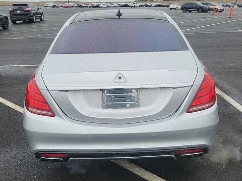 Used 2014 Mercedes-Benz S 550 Sedan image 4