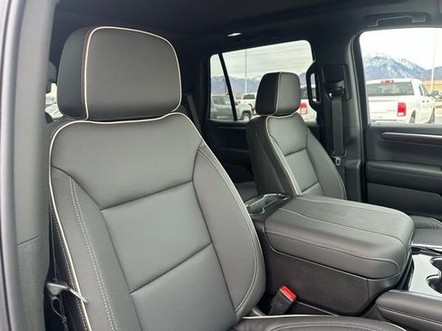 New 2026 Chevrolet Tahoe Premier w/ Sun And Tow Package AWD/4WD image 23