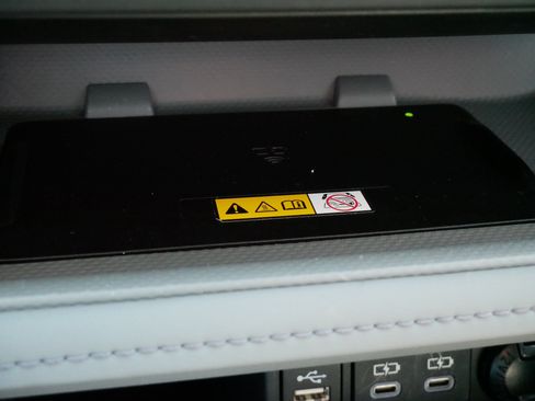 Certified 2025 Toyota Highlander XLE AWD/4WD image 28